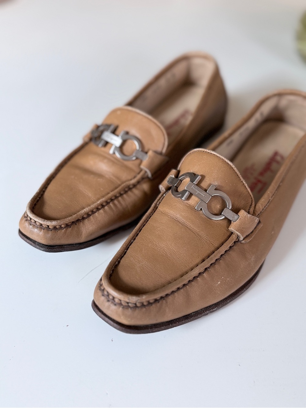 Salvatore FerragamoLeather Loafers with Silver Gancini Hardware - Picture 6 of 16
